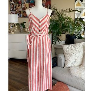 🔥SOLD🔥Kensie. NWT. Romper. L